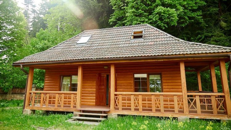 Domek letniskowy na działce rolnej
